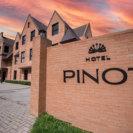 Pinot Hotel Campos do Jordão Extérieur photo